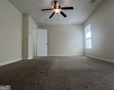 5625 Sable Bay Point - Photo Thumbnail 8