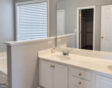 1412 Edgeley Way - Photo Thumbnail 10