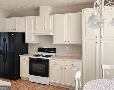 1412 Edgeley Way - Photo Thumbnail 7