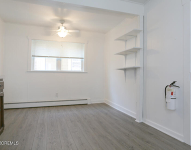57 Franklin Avenue - Photo Thumbnail 10