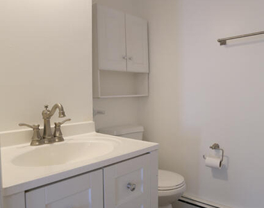 57 Franklin Avenue - Photo Thumbnail 11