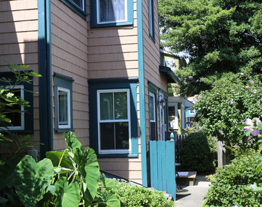 57 Franklin Avenue - Photo Thumbnail 5