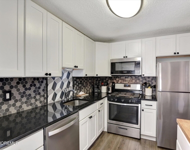 116 Azalea Circle - Photo Thumbnail 13