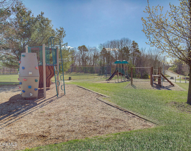 116 Azalea Circle - Photo Thumbnail 32