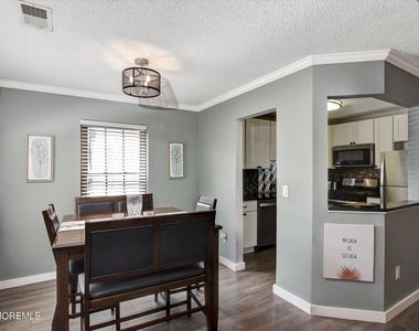 116 Azalea Circle - Photo Thumbnail 11