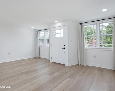 56 Bannard Street - Photo Thumbnail 2