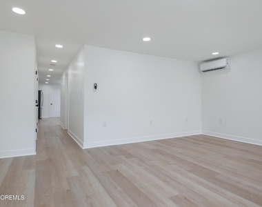 56 Bannard Street - Photo Thumbnail 5