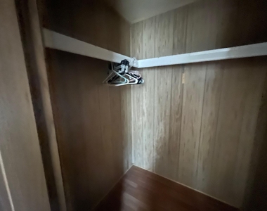3011 Post Oak Street - Photo Thumbnail 8