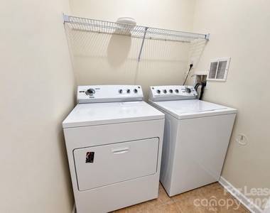 634 Fountain Court - Photo Thumbnail 15
