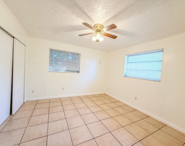 3075 Floweva Street - Photo Thumbnail 5