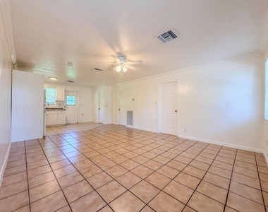 3075 Floweva Street - Photo Thumbnail 1