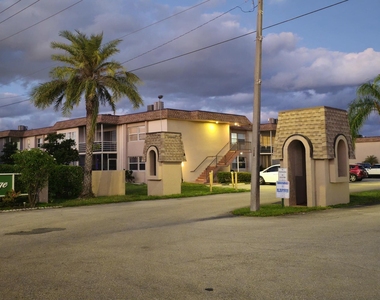 500 Bonnie Boulevard - Photo Thumbnail 1