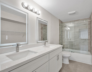 4222 Inverrary Boulevard - Photo Thumbnail 34
