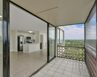 4222 Inverrary Boulevard - Photo Thumbnail 24