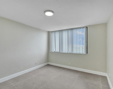 4222 Inverrary Boulevard - Photo Thumbnail 27