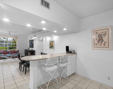 5233 Lake Catalina Drive N - Photo Thumbnail 16