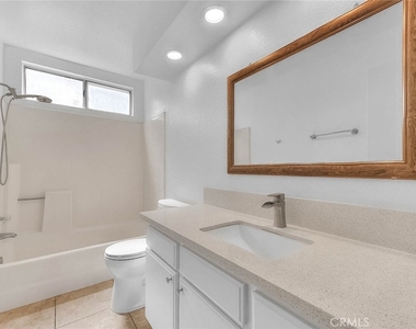 3640 Honey Glen Way - Photo Thumbnail 18