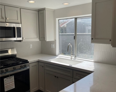 3729 San Lorenzo River - Photo Thumbnail 2