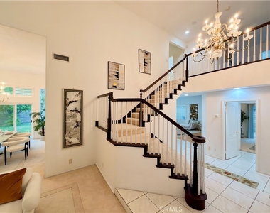 2302 Ridgeview Avenue - Photo Thumbnail 17