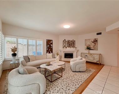 2302 Ridgeview Avenue - Photo Thumbnail 6