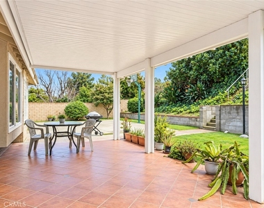 2920 Leopold Ave - Photo Thumbnail 7