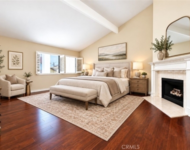 21500 Califa Street - Photo Thumbnail 10