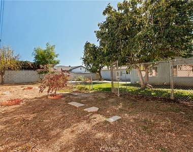 19247 Napa Street - Photo Thumbnail 20