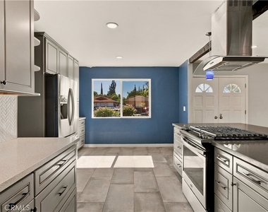 19247 Napa Street - Photo Thumbnail 3