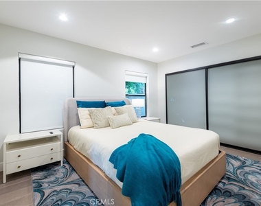 13957 Hesby Street - Photo Thumbnail 20
