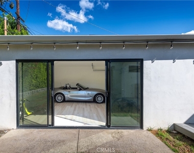 13957 Hesby Street - Photo Thumbnail 30