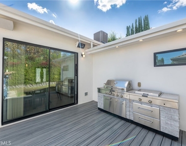 13957 Hesby Street - Photo Thumbnail 25
