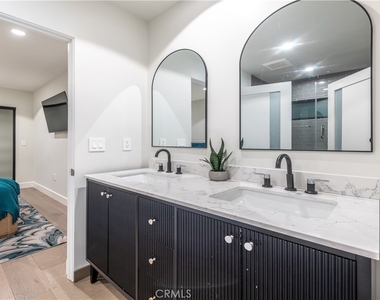 13957 Hesby Street - Photo Thumbnail 22