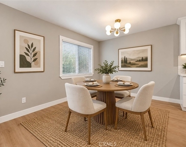 637 N West Knoll - Photo Thumbnail 6