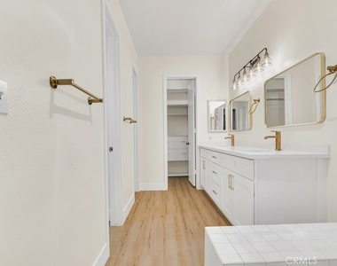14530 Benefit Street - Photo Thumbnail 22