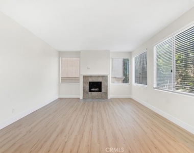 14530 Benefit Street - Photo Thumbnail 8