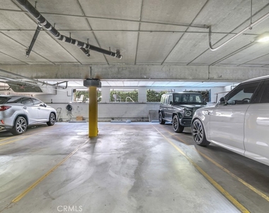 14530 Benefit Street - Photo Thumbnail 40