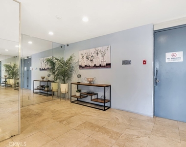 14530 Benefit Street - Photo Thumbnail 32