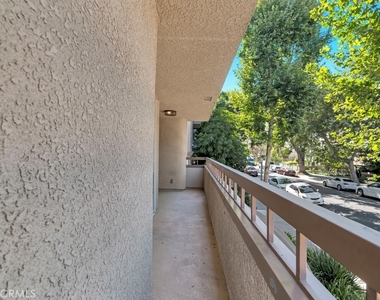 14530 Benefit Street - Photo Thumbnail 19