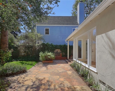 3914 Vantage Avenue - Photo Thumbnail 25