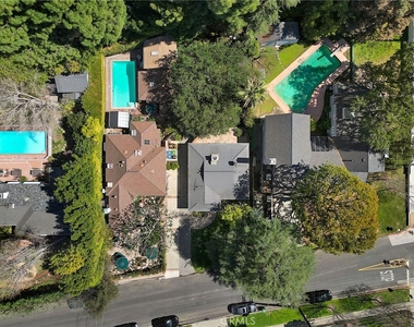 3914 Vantage Avenue - Photo Thumbnail 26