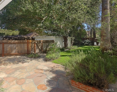 3914 Vantage Avenue - Photo Thumbnail 22