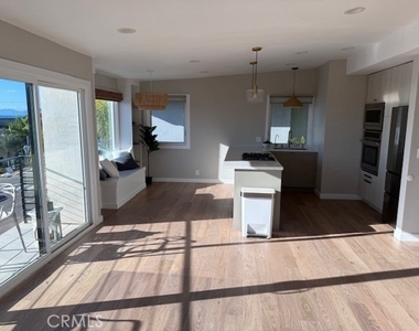 1838 Manhattan Ave - Photo Thumbnail 16