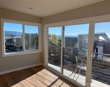 1838 Manhattan Ave - Photo Thumbnail 18
