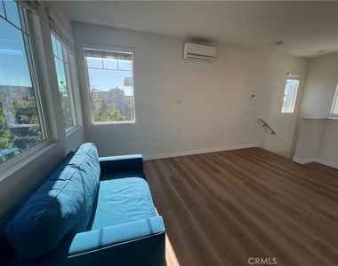 595 Cultivate - Photo Thumbnail 22