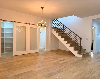 1042 Garfield Avenue - Photo Thumbnail 21