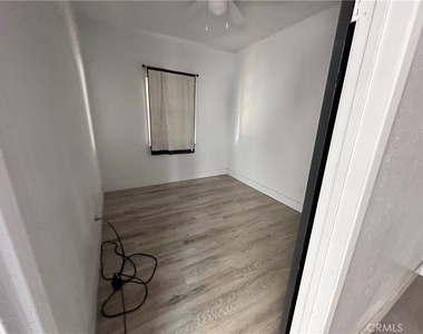 208 E Cornell - Photo Thumbnail 8