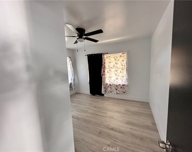 208 E Cornell - Photo Thumbnail 27