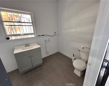 208 E Cornell - Photo Thumbnail 9