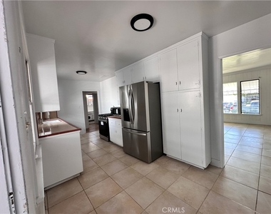 208 E Cornell - Photo Thumbnail 6