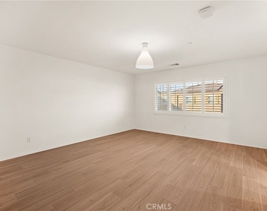 6898 Cache Way - Photo Thumbnail 11